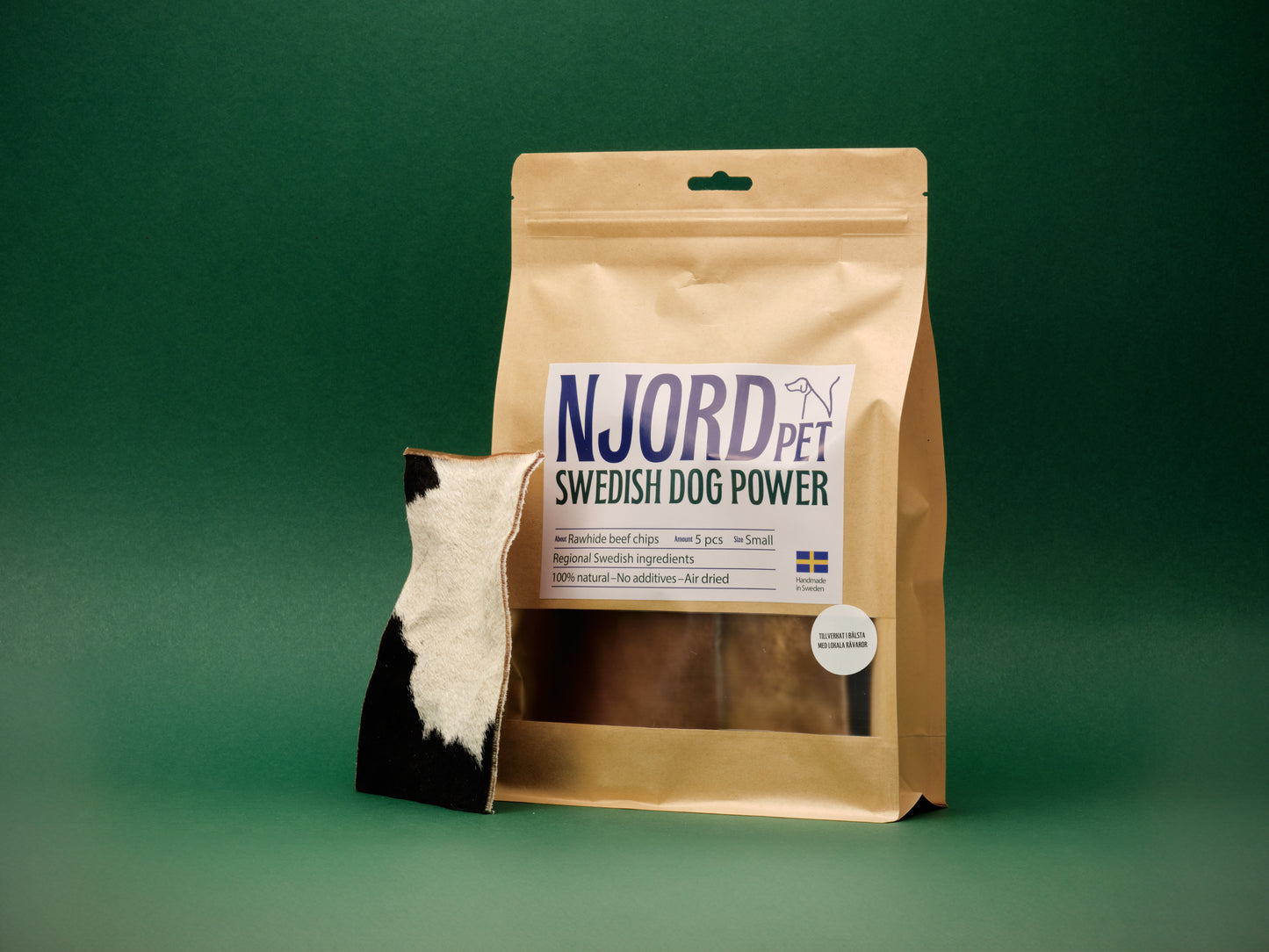 Produktbild av Njord chips 5 pack storpack flerpack storlek S.  Njord tuggben för hundar gjort av svensk nöthud med hår för berikning. Närproducerat och naturligt. Långvarigt  lufttorkat tugg. 
